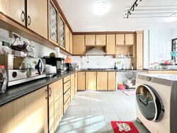 Blk 656 Hougang Avenue 8 (Hougang), HDB Executive #529837791